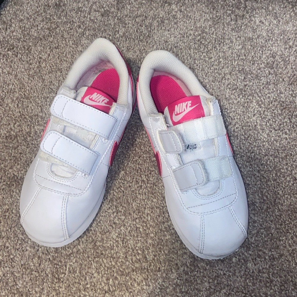Nike Cortez Basic SL "White/Pink Prime" Preschool Girls' Shoe